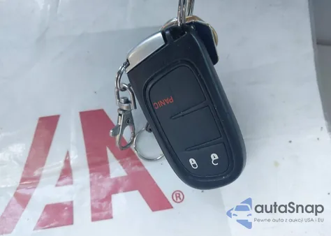 2020 Jeep Cherokee Latitude Plus Fwd из США, поврежденный, VIN 1C4PJLLB0LD561340